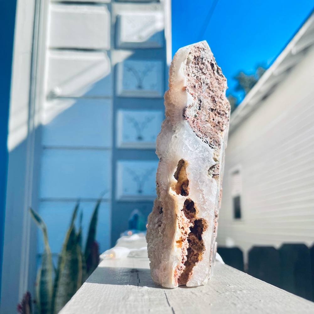 Agate - Picture 7 of 12